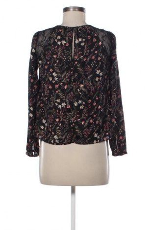 Damen Shirt Bershka, Größe S, Farbe Mehrfarbig, Preis 1,99 €