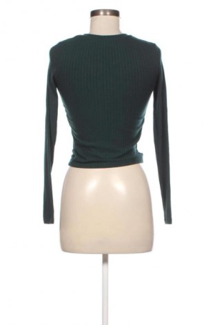 Γυναικεία μπλούζα Bershka, Μέγεθος XS, Χρώμα Πράσινο, Τιμή 1,99 €