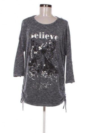 Damen Shirt Colloseum, Größe S, Farbe Mehrfarbig, Preis 1,99 €