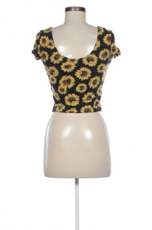 Γυναικεία μπλούζα Cropp, Μέγεθος S, Χρώμα Πολύχρωμο, Τιμή 4,99 €