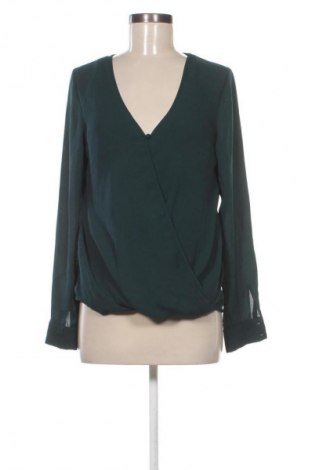 Dámská halenka H&M, Velikost M, Barva Zelená, Cena  49,00 Kč