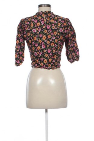 Дамска блуза H&M Divided, Размер M, Цвят Многоцветен, Цена 2,04 €