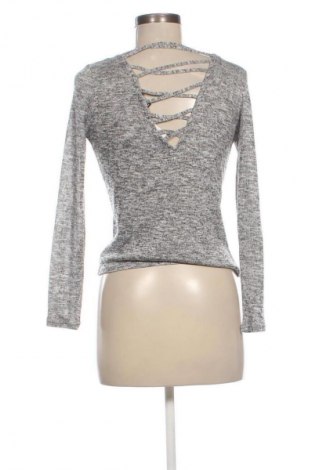 Γυναικεία μπλούζα H&M Divided, Μέγεθος M, Χρώμα Πολύχρωμο, Τιμή 1,99 €