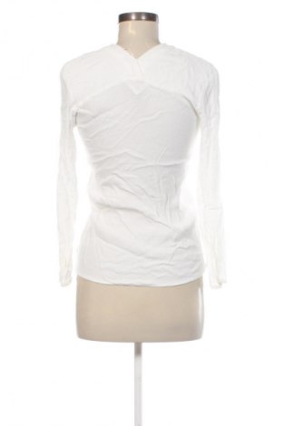 Дамска блуза Mango, Размер XS, Цвят Бял, Цена 2,04 €