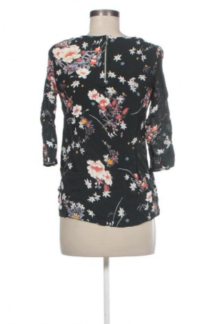 Damen Shirt ONLY, Größe XS, Farbe Mehrfarbig, Preis 1,99 €