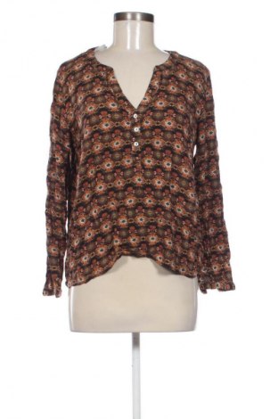 Γυναικεία μπλούζα ONLY, Μέγεθος L, Χρώμα Πολύχρωμο, Τιμή 3,99 €