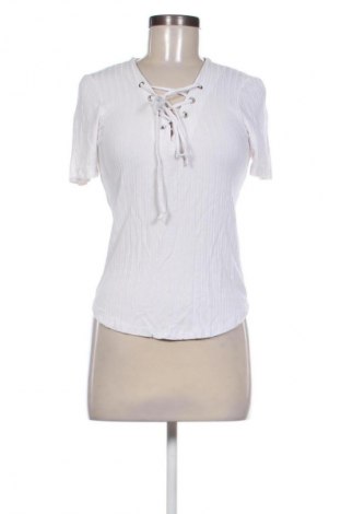 Γυναικεία μπλούζα ONLY, Μέγεθος S, Χρώμα Λευκό, Τιμή 6,99 €