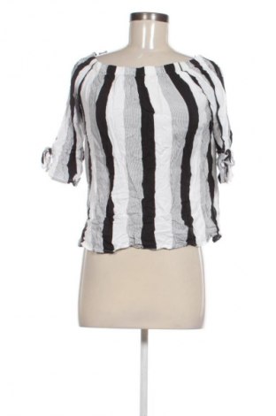 Γυναικεία μπλούζα Primark, Μέγεθος M, Χρώμα Πολύχρωμο, Τιμή 2,99 €