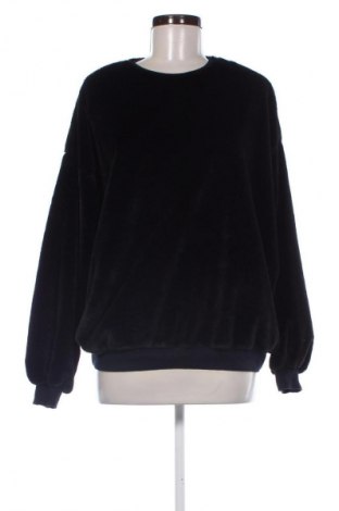 Γυναικεία μπλούζα Pull&Bear, Μέγεθος S, Χρώμα Μαύρο, Τιμή 4,99 €