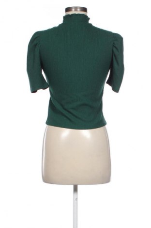 Γυναικεία μπλούζα Pull&Bear, Μέγεθος M, Χρώμα Πράσινο, Τιμή 5,99 €