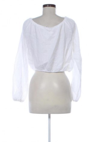 Дамска блуза Sinsay, Размер M, Цвят Бял, Цена 5,11 €