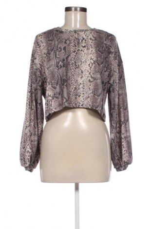 Damen Shirt Stradivarius, Größe S, Farbe Mehrfarbig, Preis 2,99 €