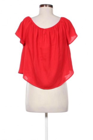 Dámská halenka Stradivarius, Velikost M, Barva Červená, Cena  159,00 Kč