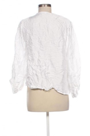 Дамска блуза Unbranded, Размер S, Цвят Бял, Цена 2,04 €