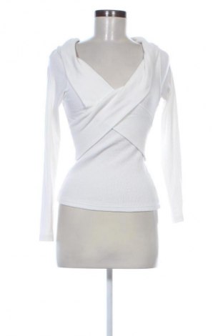 Дамска блуза Unbranded, Размер S, Цвят Бял, Цена 3,06 €