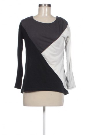 Дамска блуза Unbranded, Размер XS, Цвят Многоцветен, Цена 5,11 €