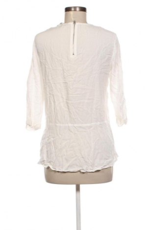 Damen Shirt Vero Moda, Größe M, Farbe Weiß, Preis 1,99 €