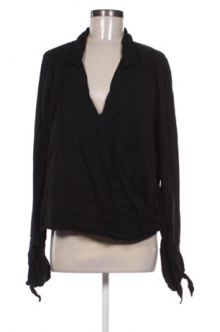 Дамска блуза Zara, Размер XL, Цвят Черен, Цена 2,55 €