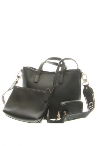 Dámská kabelka  Guess, Barva Černá, Cena  2 279,00 Kč