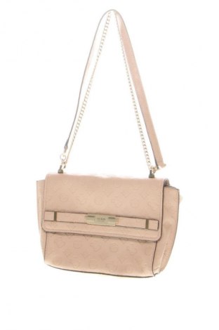 Dámská kabelka  Guess, Barva Popelavě růžová, Cena  1 447,00 Kč