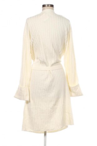 Damen Strickjacke Esmara, Größe M, Farbe Ecru, Preis 8,99 €