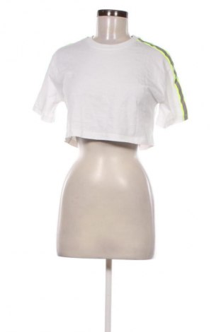 Дамска тениска Pull&Bear, Размер S, Цвят Многоцветен, Цена 2,55 €
