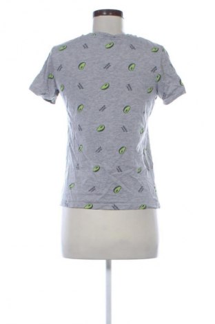 Дамска тениска Pull&Bear, Размер M, Цвят Многоцветен, Цена 5,11 €