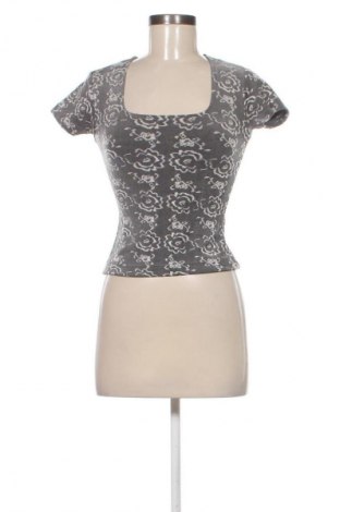 Γυναικείο t-shirt Unbranded, Μέγεθος XS, Χρώμα Πολύχρωμο, Τιμή 5,11 €