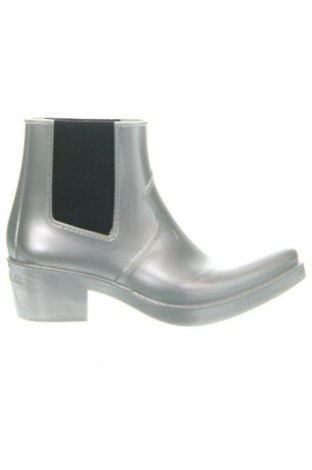 Дамски боти Calvin Klein Jeans, Размер 36, Цвят Сребрист, Цена 8,51 €