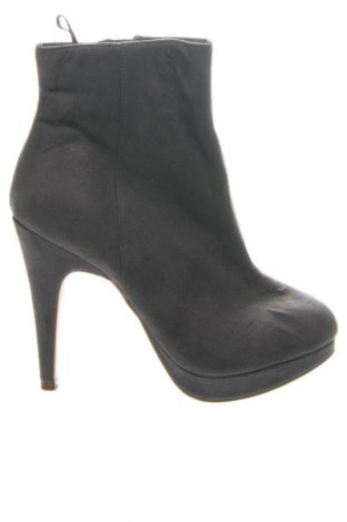 Дамски боти H&M, Размер 36, Цвят Лилав, Цена 6,64 €