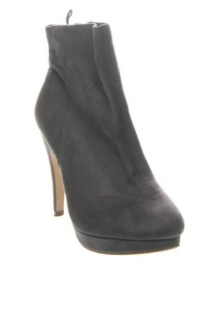 Дамски боти H&M, Размер 36, Цвят Лилав, Цена 6,64 €