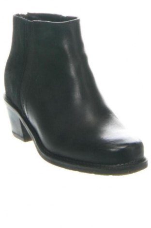 Дамски боти Hush Puppies, Размер 36, Цвят Черен, Цена 20,13 €