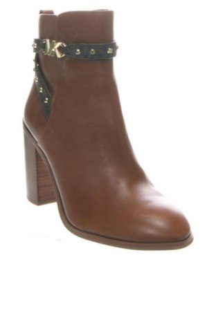 Дамски боти MICHAEL Michael Kors, Размер 38, Цвят Бежов, Цена 68,97 €