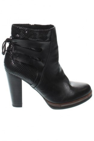 Dámské boty  Marco Tozzi, Velikost 41, Barva Černá, Cena  589,00 Kč