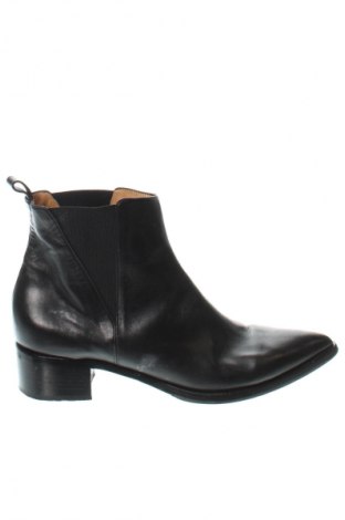 Дамски боти Pomme D'or, Размер 40, Цвят Черен, Цена 51,12 €