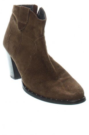 Дамски боти Unbranded, Размер 38, Цвят Кафяв, Цена 5,11 €