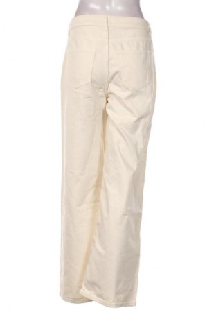 Damskie jeansy ABOUT YOU x Toni Garrn, Rozmiar M, Kolor ecru, Cena 82,99 zł