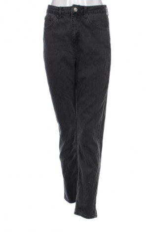 Dámské džíny  BDG, Velikost S, Barva Šedá, Cena  249,00 Kč