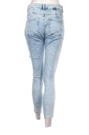 Damen Jeans Bershka, Größe L, Farbe Blau, Preis 27,70 €