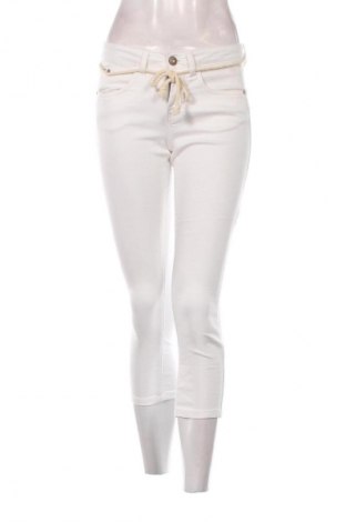 Γυναικείο Τζίν Cream, Μέγεθος S, Χρώμα Λευκό, Τιμή 5,99 €
