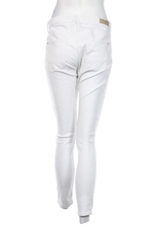 Damen Jeans Esprit, Größe M, Farbe Weiß, Preis 2,99 €