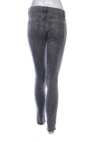 Dámské džíny  H&M, Velikost M, Barva Šedá, Cena  119,00 Kč