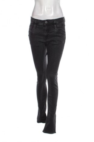 Damen Jeans Herrlicher, Größe L, Farbe Grau, Preis 12,00 €