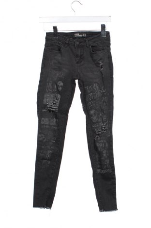 Damskie jeansy Jennyfer, Rozmiar XXS, Kolor Szary, Cena 13,99 zł