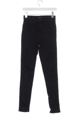 Дамски дънки Levi's, Размер XS, Цвят Черен, Цена 9,71 €