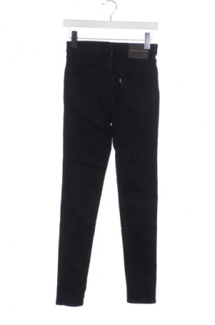 Дамски дънки Levi's, Размер XS, Цвят Черен, Цена 9,71 €