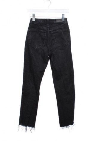 Damskie jeansy Mango, Rozmiar XXS, Kolor Czarny, Cena 22,99 zł