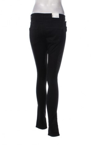 Damskie jeansy ONLY, Rozmiar M, Kolor Czarny, Cena 64,99 zł