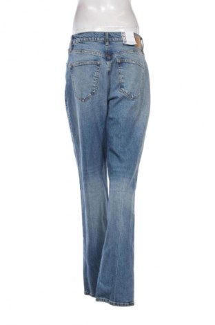 Damskie jeansy Pieces, Rozmiar M, Kolor Niebieski, Cena 163,86 zł