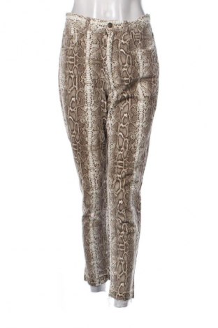 Dámské džíny  Pull&Bear, Velikost M, Barva Vícebarevné, Cena  79,00 Kč